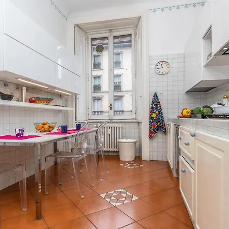 Very In Cadorna Station Area! Excellent If Arrive From Malpensa Airport * ميلان