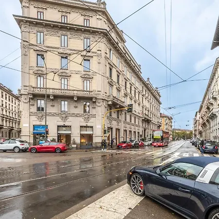 Very In Cadorna Station Area! Excellent If Arrive From Malpensa Airport * Милан